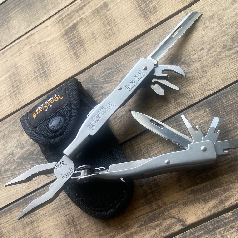 Bucktool USA Silver Multi-Tool Pliers with Nylon Sheath - Men's Grooming Tool